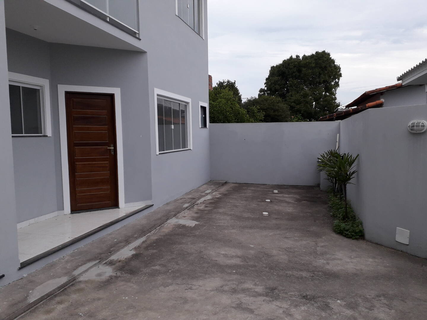 Casa à venda com 2 quartos, 80m² - Foto 2