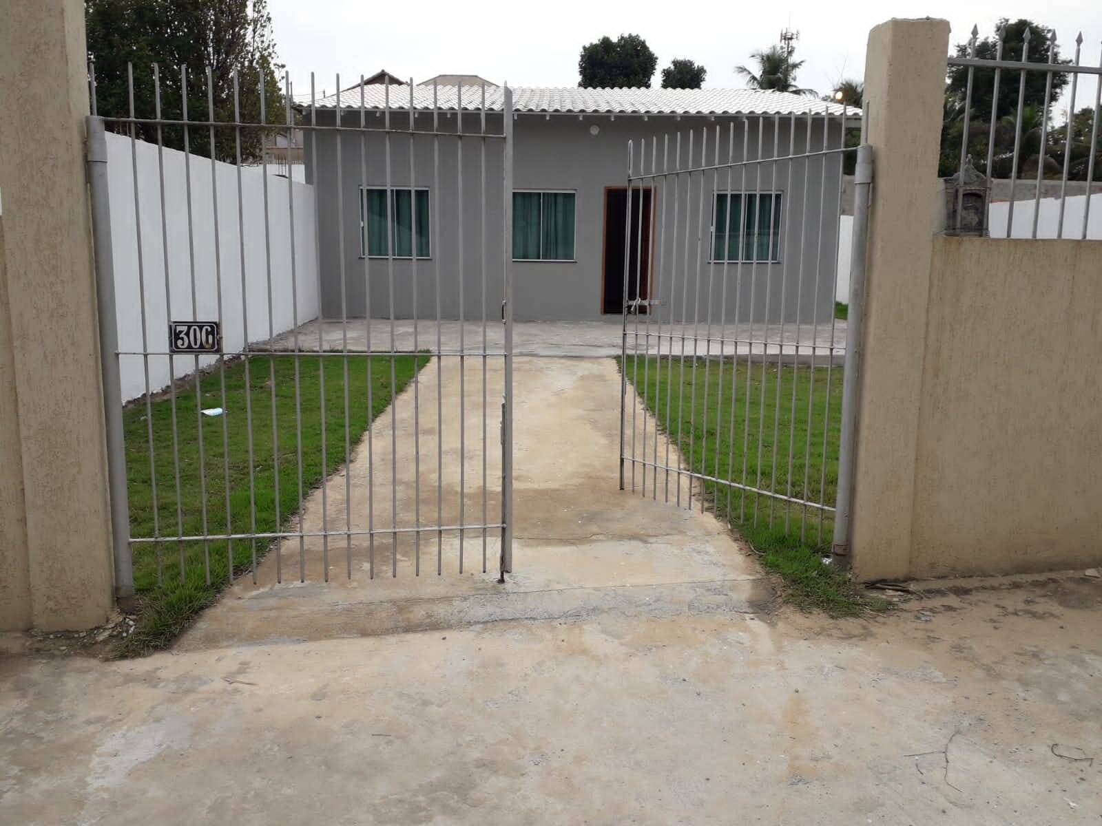 Casa para alugar com 2 quartos, 75m² - Foto 1