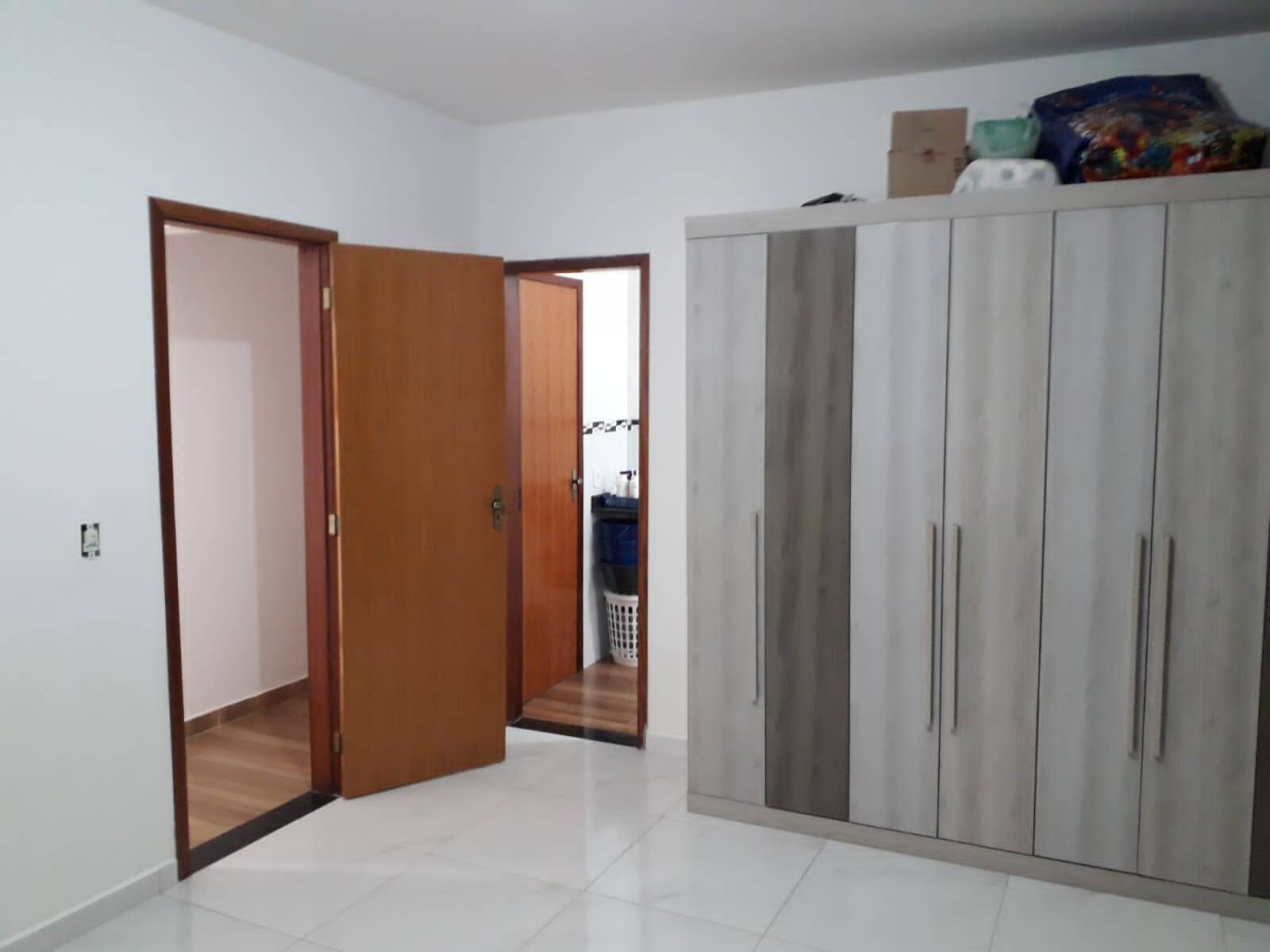 Casa para alugar com 2 quartos, 75m² - Foto 9