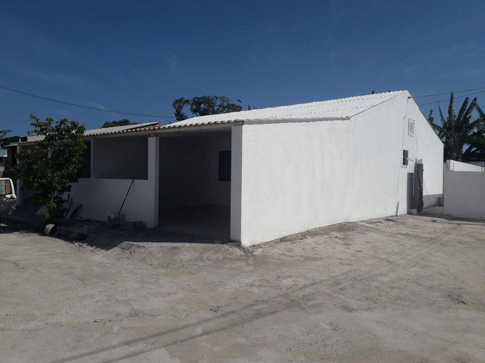 Casa para alugar com 2 quartos, 200m² - Foto 3