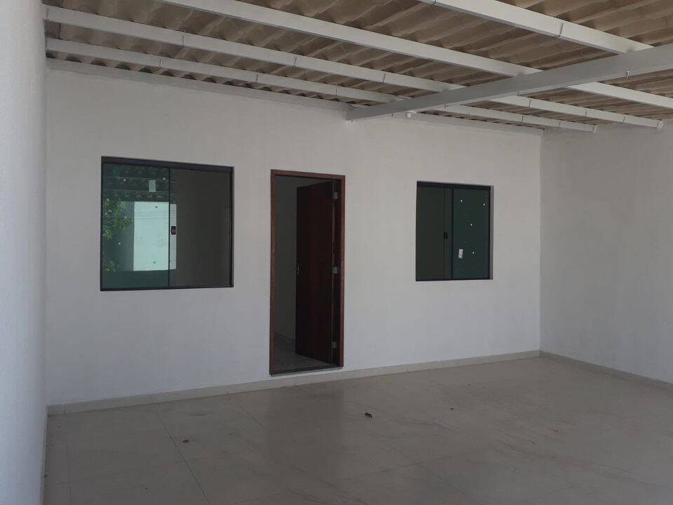 Casa para alugar com 2 quartos, 200m² - Foto 4