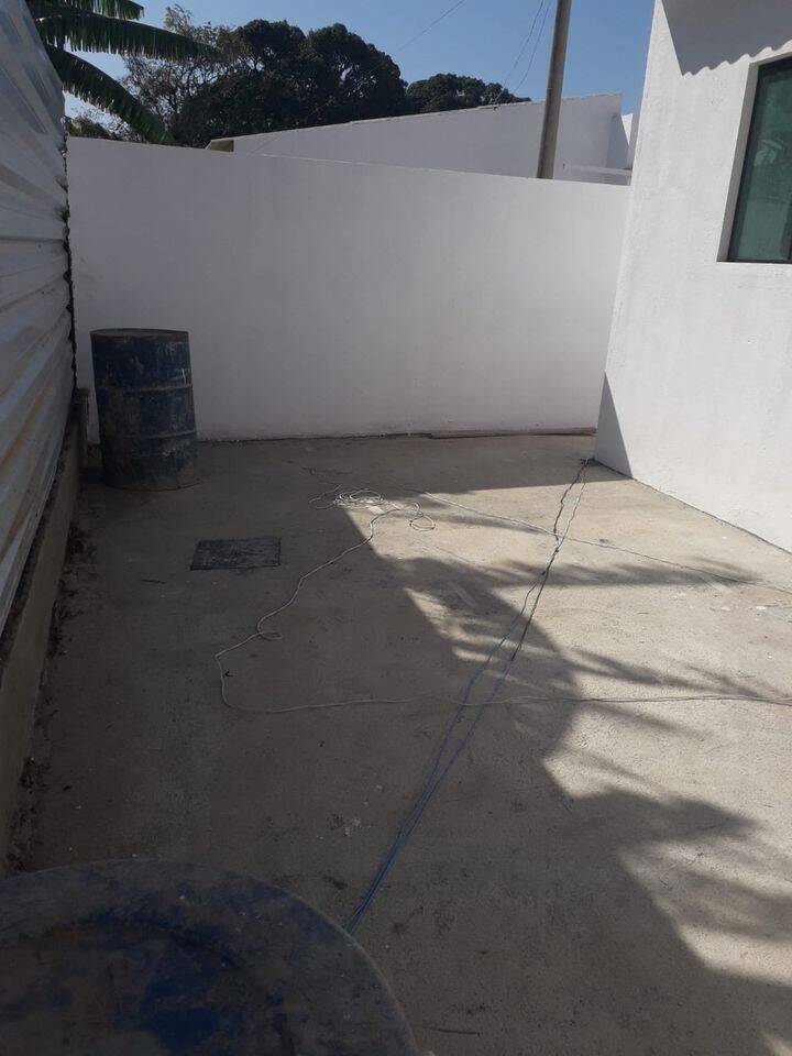 Casa para alugar com 2 quartos, 200m² - Foto 10