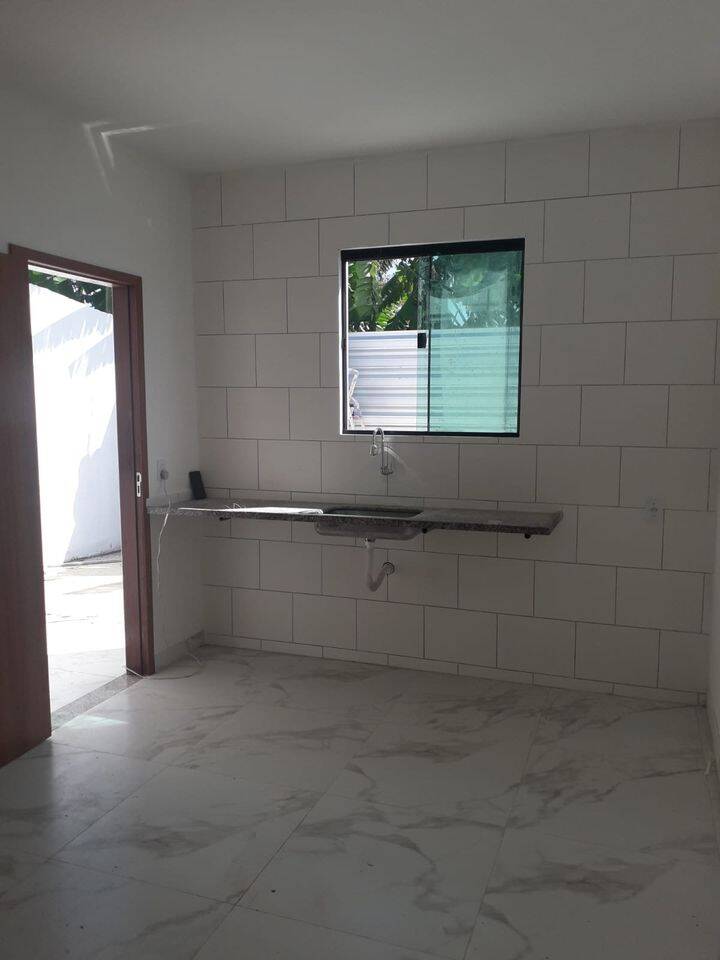 Casa para alugar com 2 quartos, 200m² - Foto 12