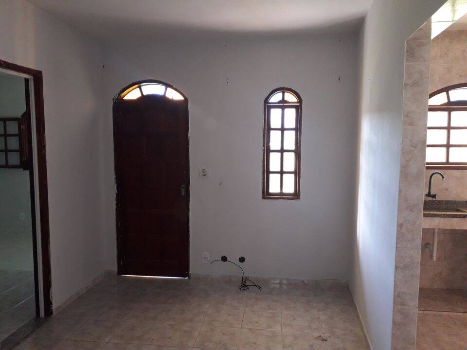 Casa para alugar com 2 quartos, 65m² - Foto 8