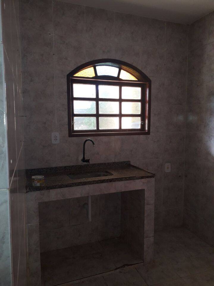 Casa para alugar com 2 quartos, 65m² - Foto 16